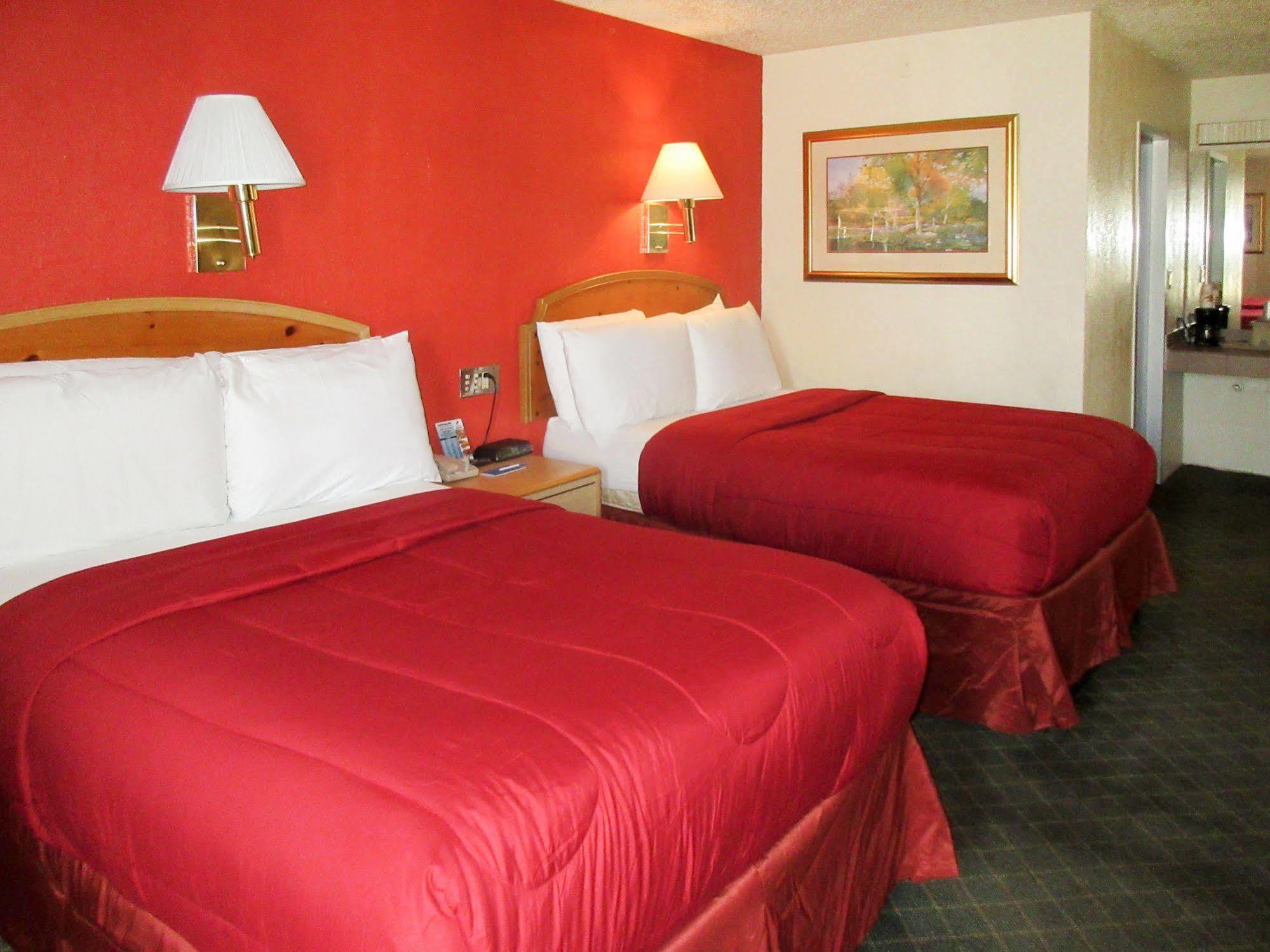 Rodeway Inn & Suites Denver Dış mekan fotoğraf